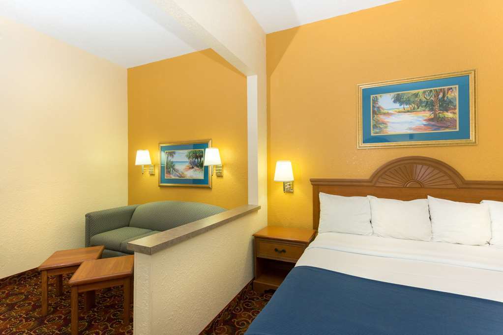 Holiday Express - South - I-75 By Ihg 2*