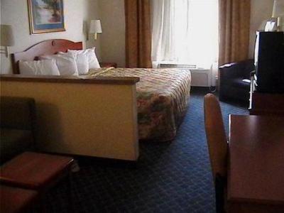 Holiday Express - South - I-75 By Ihg Hotel Naples