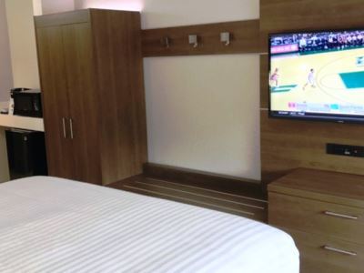 Holiday Express - South - I-75 By Ihg Hotel Naples